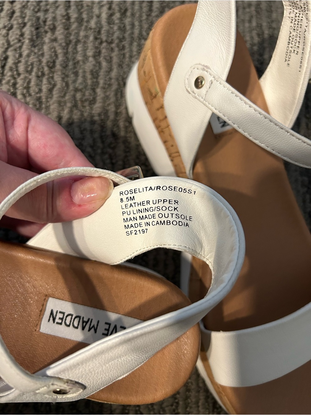 Steve Madden White Slingback Sandal Wedges - Picture 6 of 6